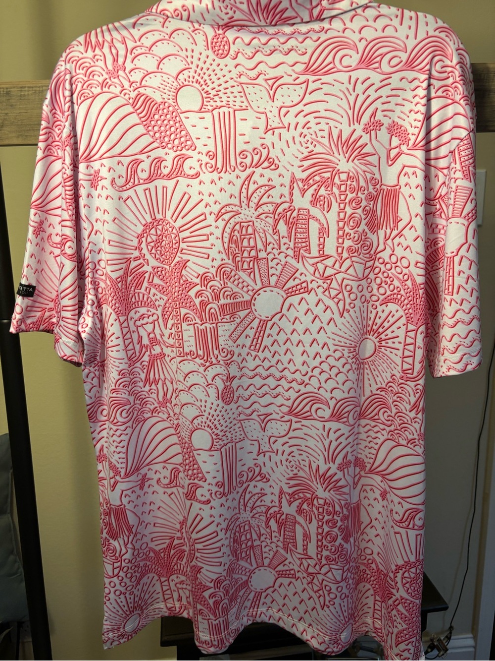 Yatta Golf Men’s Pink & White Graphic Print Polo - Picture 3 of 3